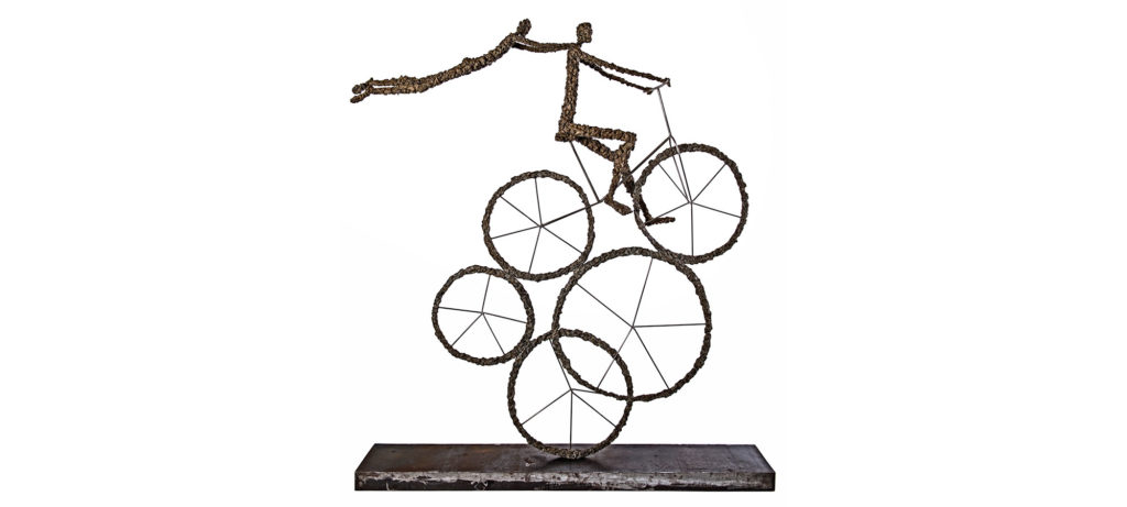 Jour de fête by French sculptor Val - Valérie Goutard - with Sculptureval