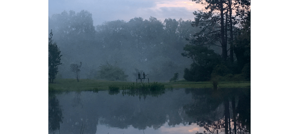 Le rendez-vous amoureux by French sculptor Val - Valérie Goutard - with Sculptureval at Jouy-en-Josas sculptures park – France
