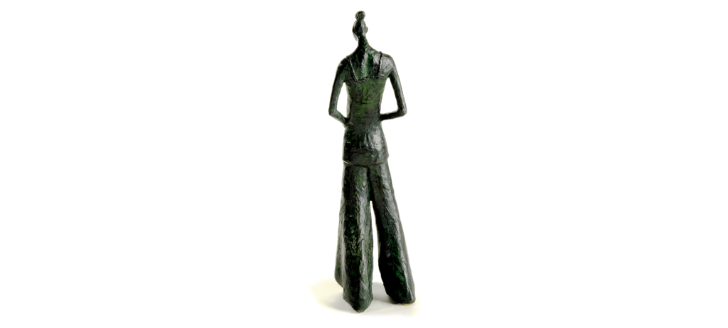 Miss trendy de la sculpteure française Val – Valérie Goutard – avec Sculptureval