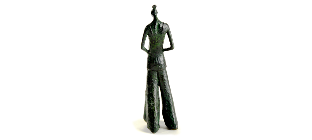Miss trendy by French sculptor Val - Valérie Goutard - with Sculptureval