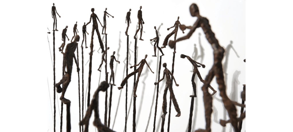 Theatre of life de la sculpteure française Val – Valérie Goutard – avec Sculptureval