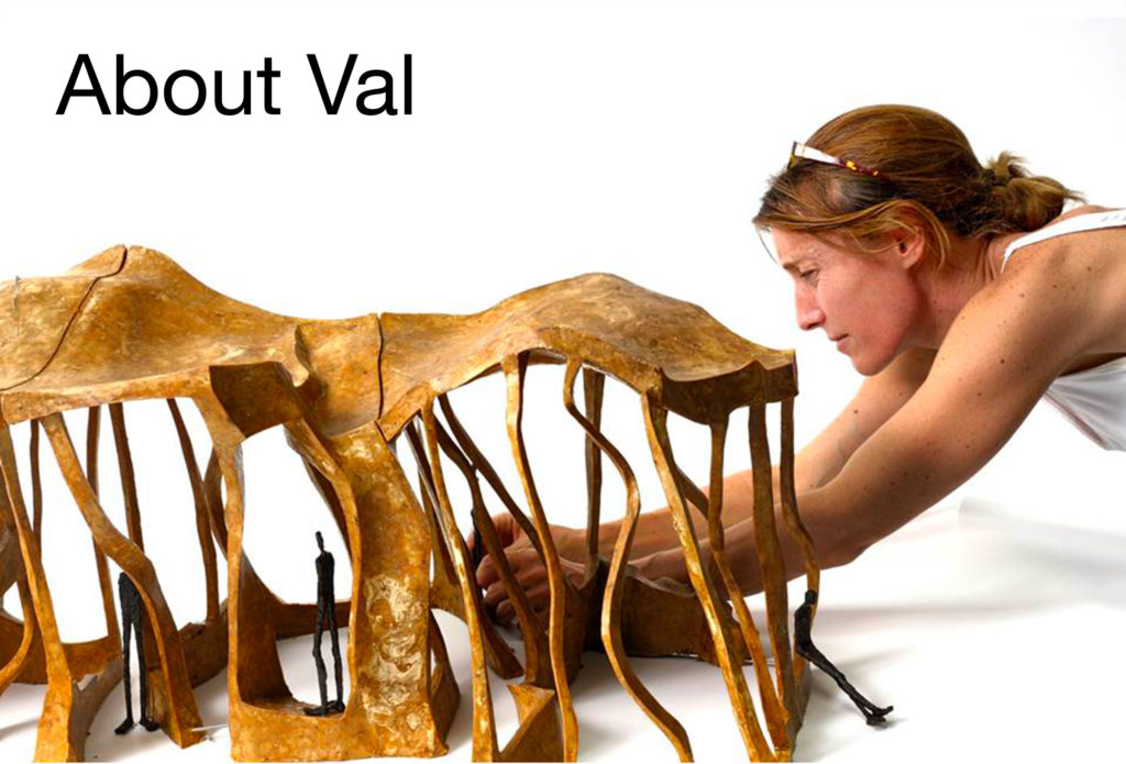 Biography and text of Gérard Xuriguera about French sculptor Val - Valérie Goutard - with Sculptureval